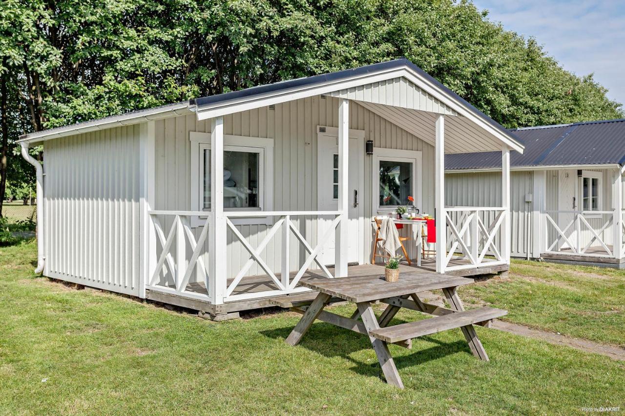 ホテル First Camp Sibbarp-Malmoe エクステリア 写真